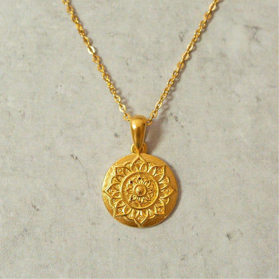 I Am Grateful - Mini Mandala Affirmation Pendant - Mantra Brand Jewelry