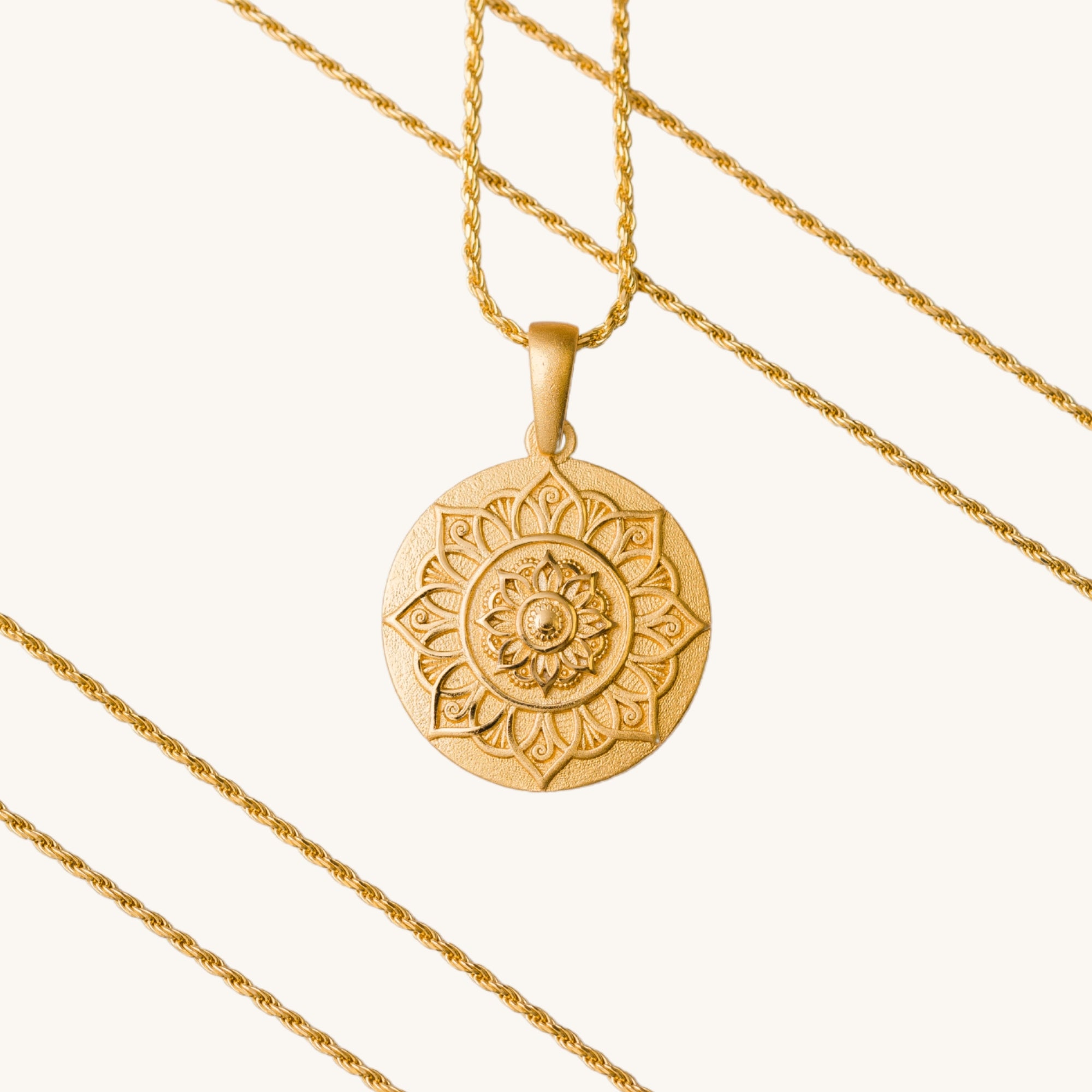 mandala-i-am-grateful-jewelry-necklace